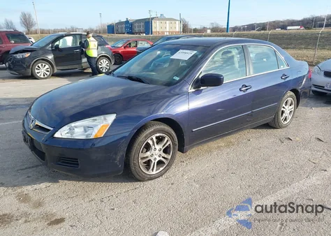 2007 Honda Accord 2.4 Ex z USA, uszkodzony, nr VIN 1HGCM567X7A158340